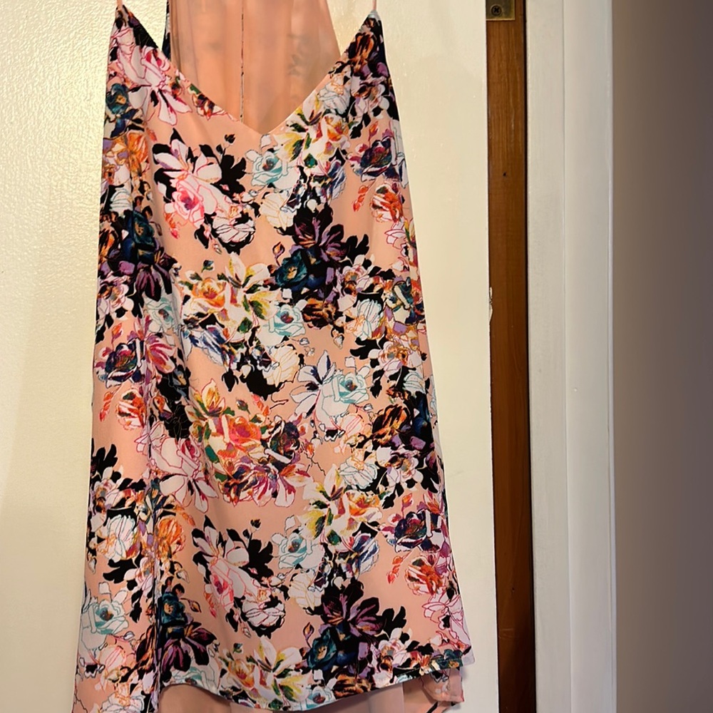 Woman’s floral tank top